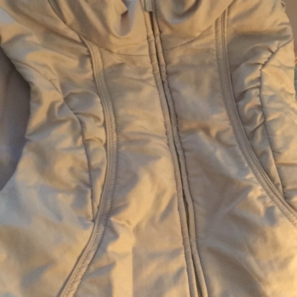 Voice of Voices cropped vest - Picture 2 of 6